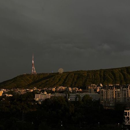 Panorama Khiliani Apartment Tbilisi Exterior foto